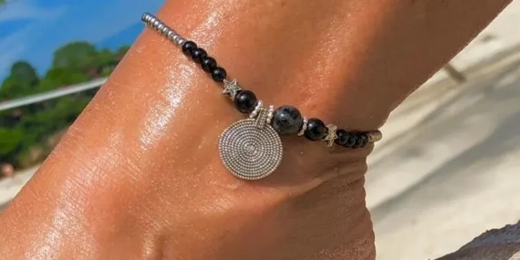 nowthendigital.com__meaning of Anklets-in-Black-1