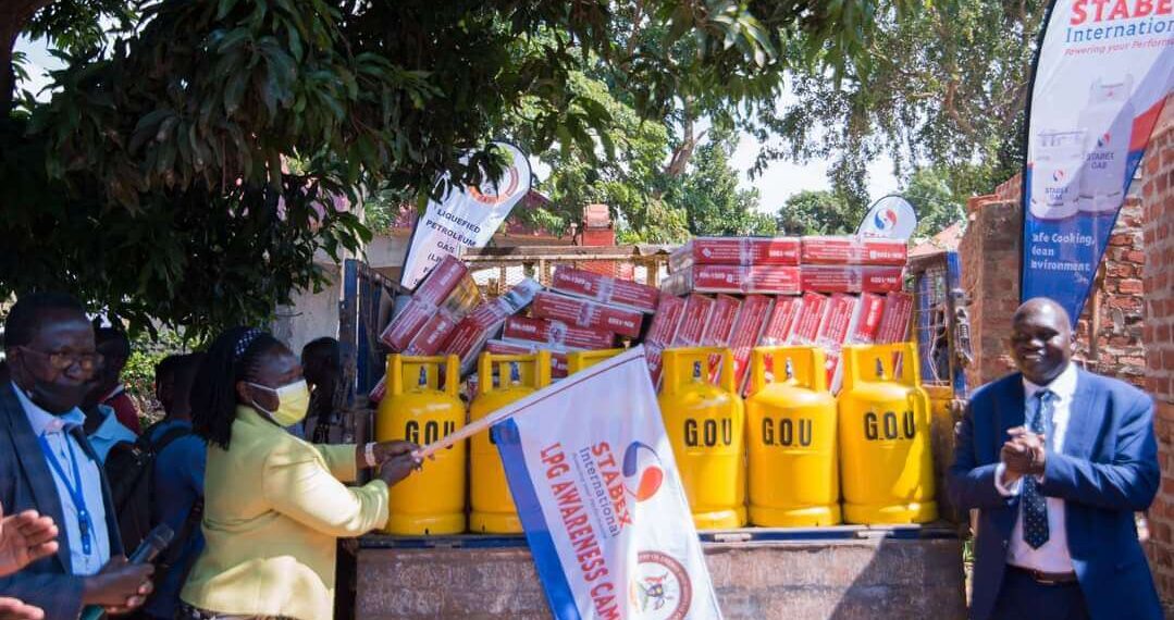 Uganda distribute Million Free Cooking Gas Cylinders (1)