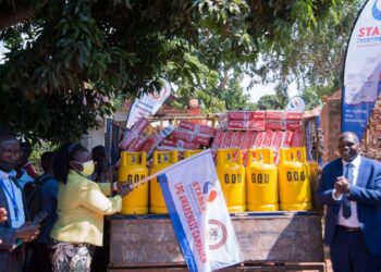 Uganda distribute Million Free Cooking Gas Cylinders (1)