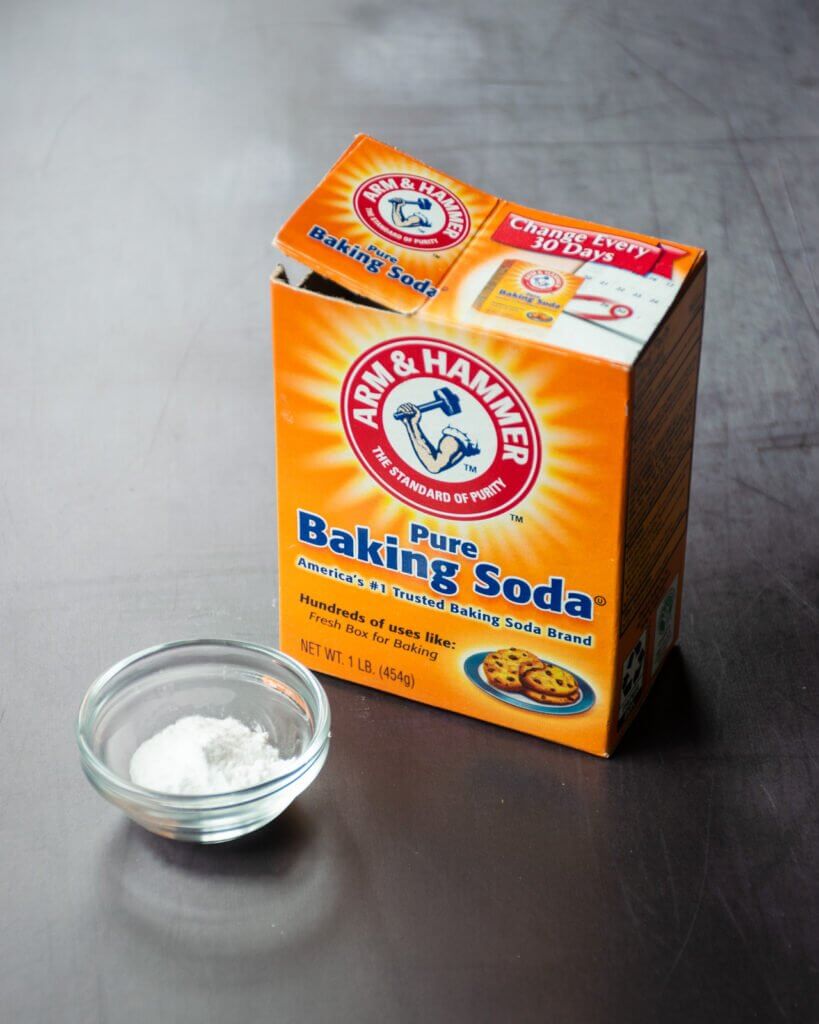 baking soda uses on bad breath (1)