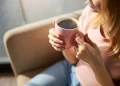 benefits drinking coffee lemon (1)