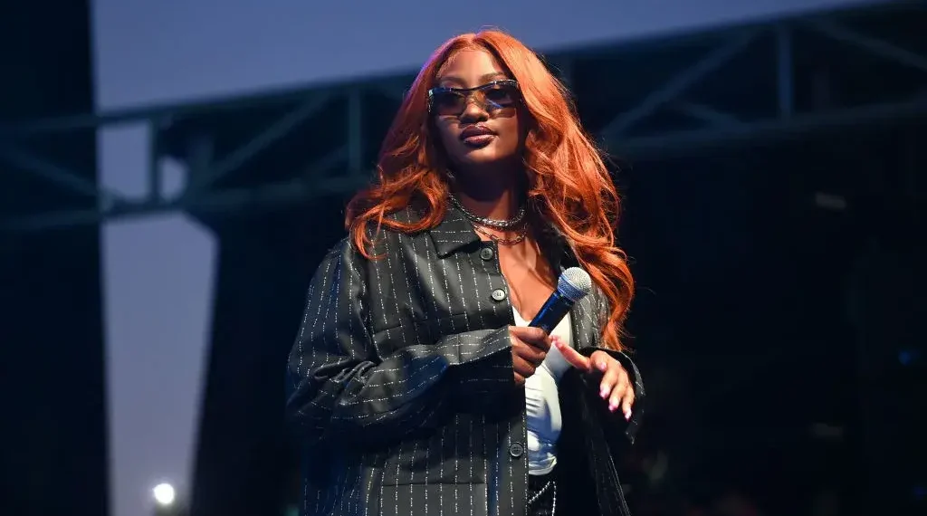 Tems wins 2022 BET Hip Hop Awards