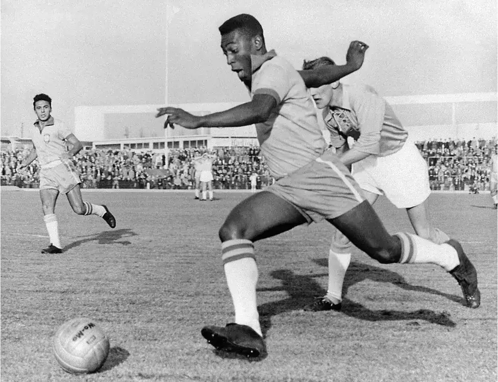 pele brazil football legend died at 82