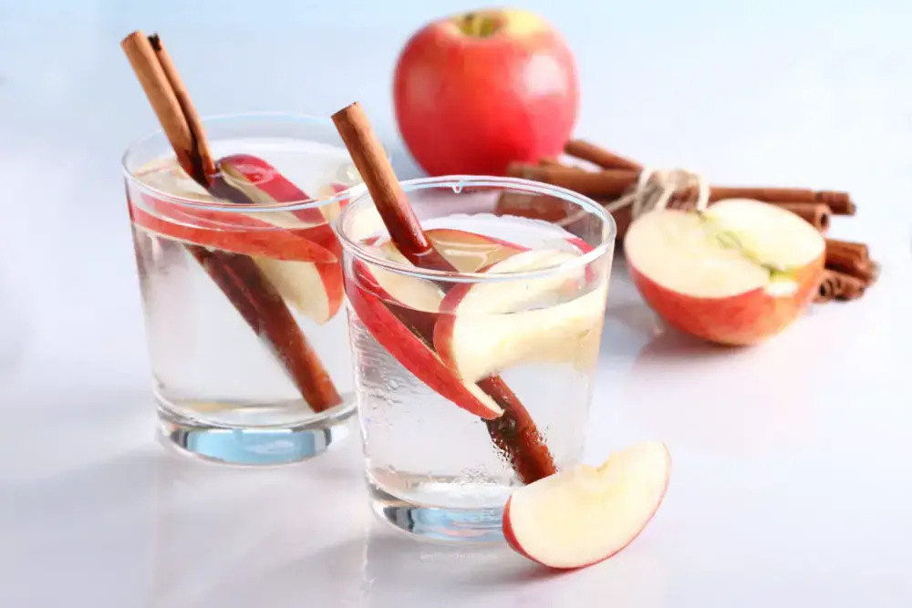 Apple Cinnamon Water