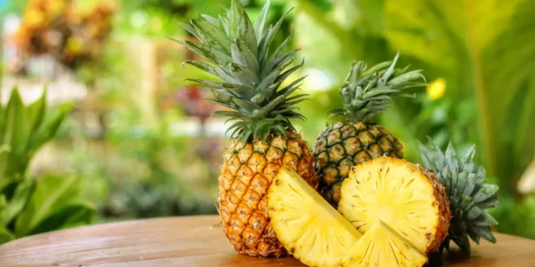 pineapple foods that kill parasites in humans