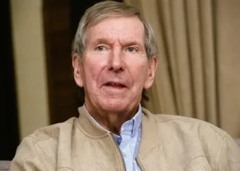 Carte Blanche presenter Derek Watts passes away