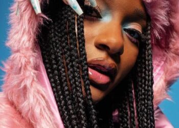 Ayra Starr goes diamond in France