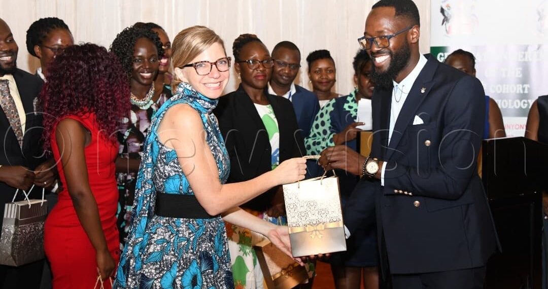 14 Field Epidemiologists