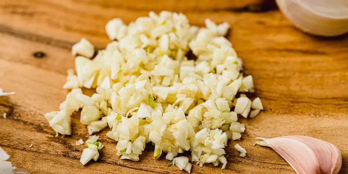 how-to-mince-garlic-a-step-by-step-guide-now-then-digital