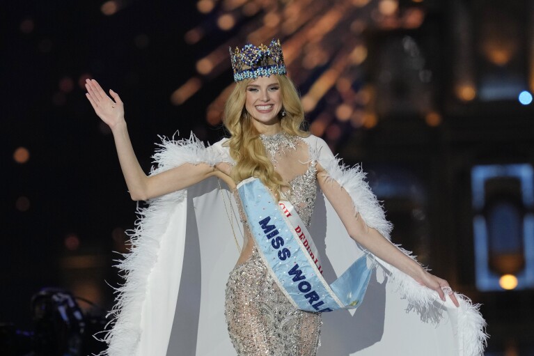 Pyszková Succeeds Bielawska as Miss World