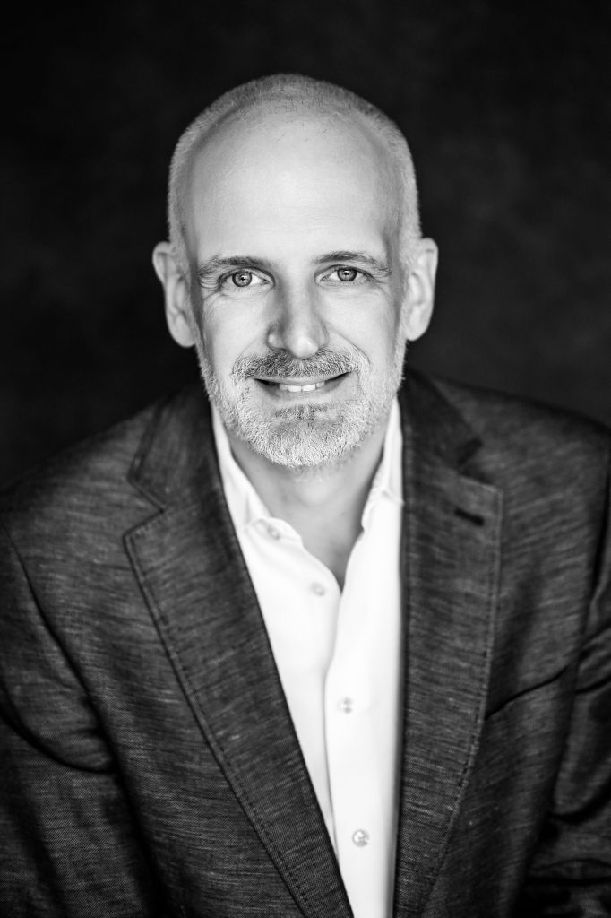 Universal Music appoints Matt Ellis as new finance chief.