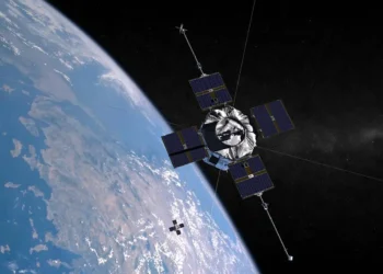 Spacecraft launched in 2012 to crash back to Earth tonight.